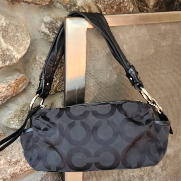 COACH M0869-13439 Parker Optic Art Black Signature Shoulder Bag - Picture 4 of 16